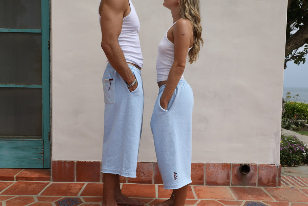 BELDI Azur shorts · couple in profile